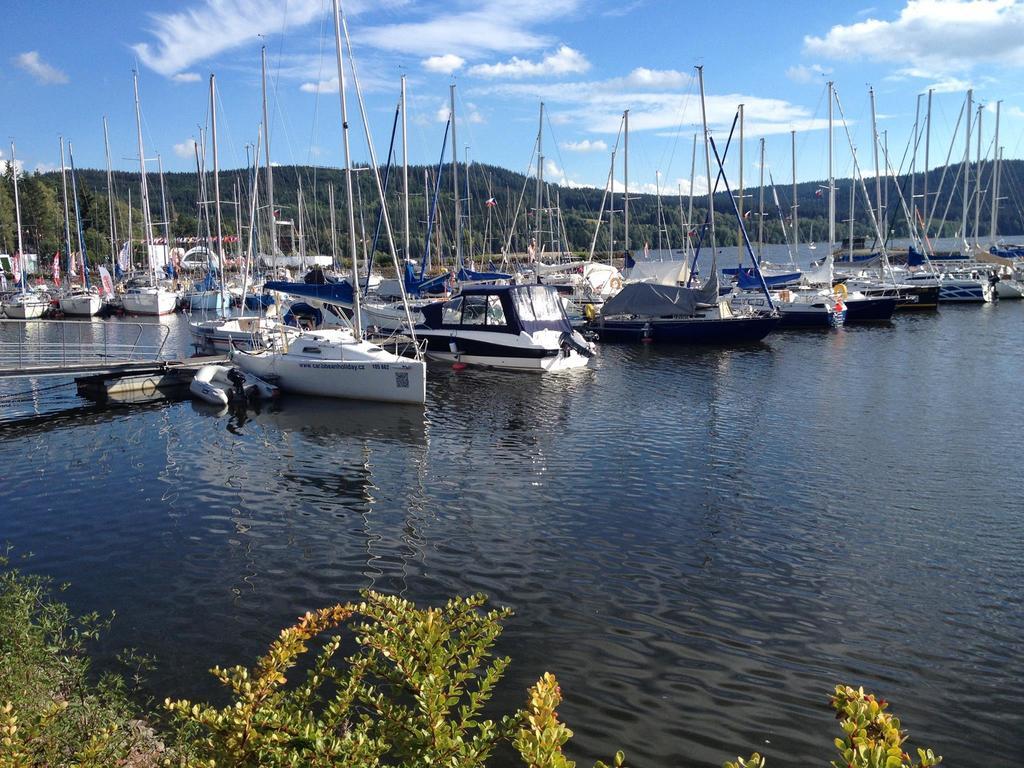 Ferienwohnung Apartman S Vyhledem Na Jezero Lipno nad Vltavou Exterior foto